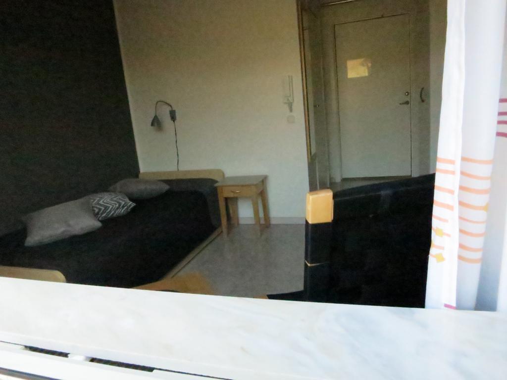 Vaernamo Folkhoegskolas Vandrarhem Szoba fotó